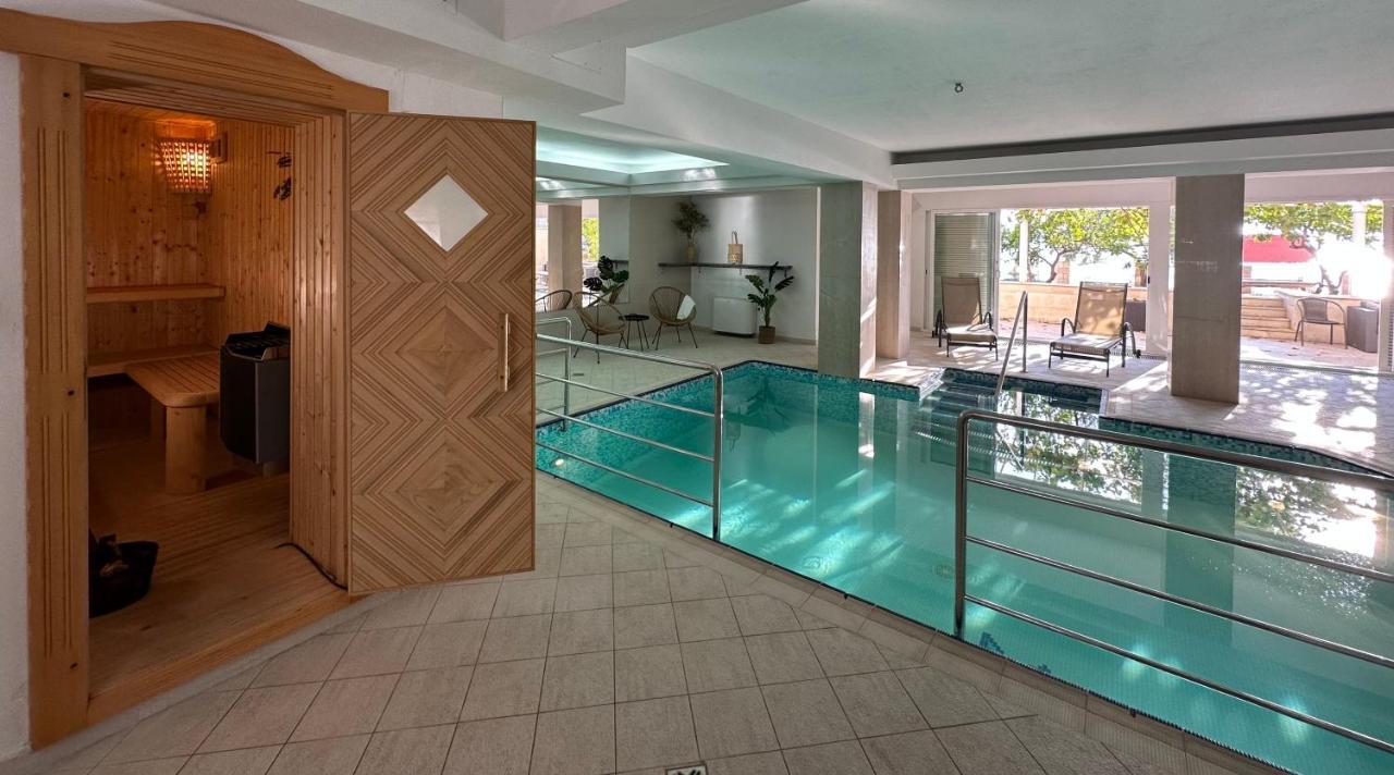 Luxury Seaside Villa With A Classic Mediterranean Olive Garden, A Fully Equipped Professional Kitchen, Pool, Sauna, Padle Boards And Canoe - Miolin Beach House Trogir Buitenkant foto