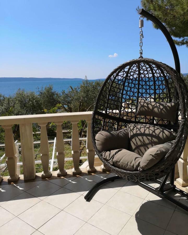 Luxury Seaside Villa With A Classic Mediterranean Olive Garden, A Fully Equipped Professional Kitchen, Pool, Sauna, Padle Boards And Canoe - Miolin Beach House Trogir Buitenkant foto